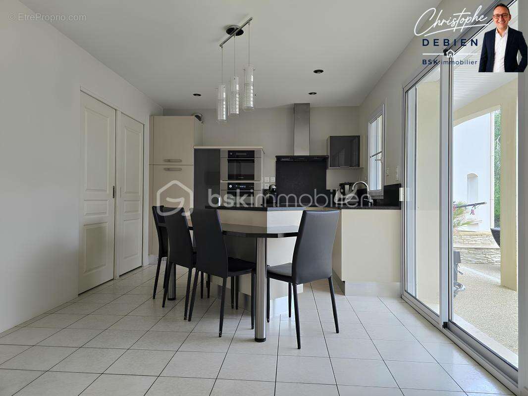 Pavillon 141 m² + studio 24 m² – parcelle constructible 2 592 m² – à moins de 10 minutes de chantonnay – saint-martin-des-noyers - photo 3