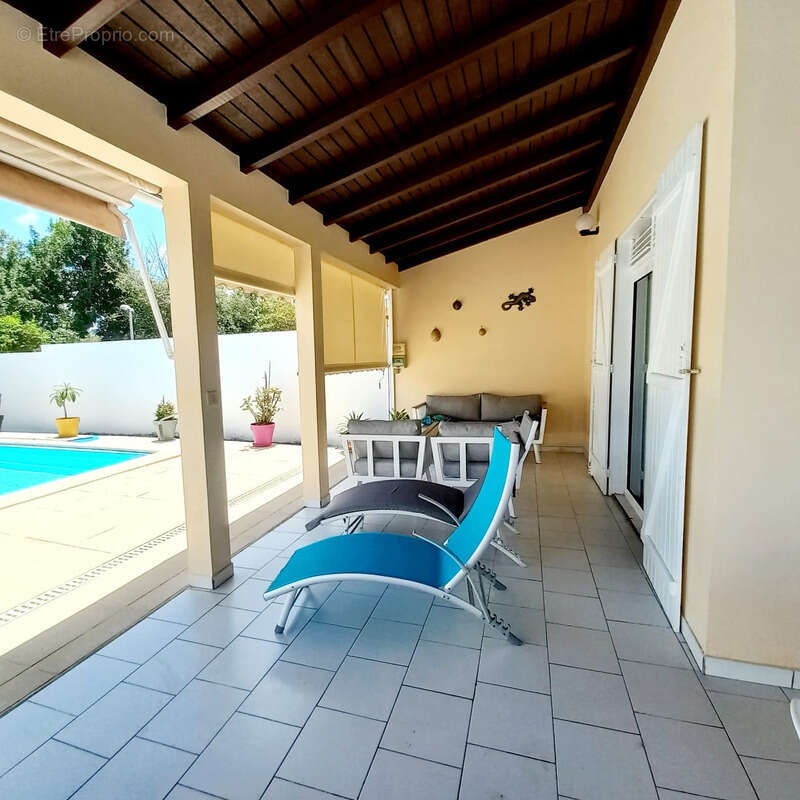 Maison 4 pièces à vendre à SAINT FRANCOIS (971) GUADELOUPE, sans travaux, piscine, calme et proximité commerces - photo 4