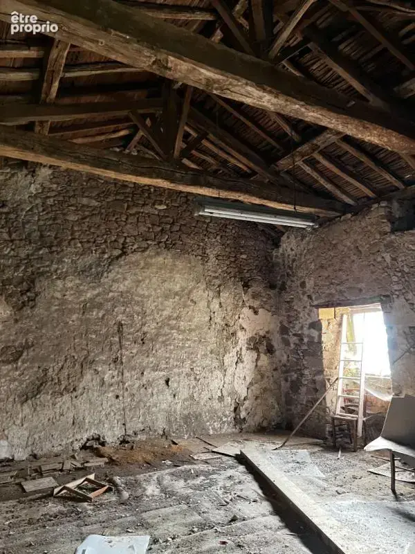 Maison  6 pièces, 97 m² + dépendances en pierres - photo 11