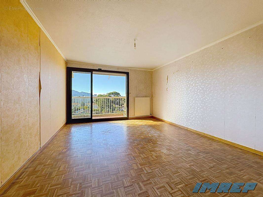 Appartement à MARSEILLE-10E
