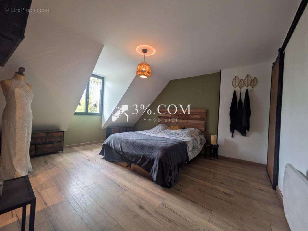 Maison à ESCOEUILLES