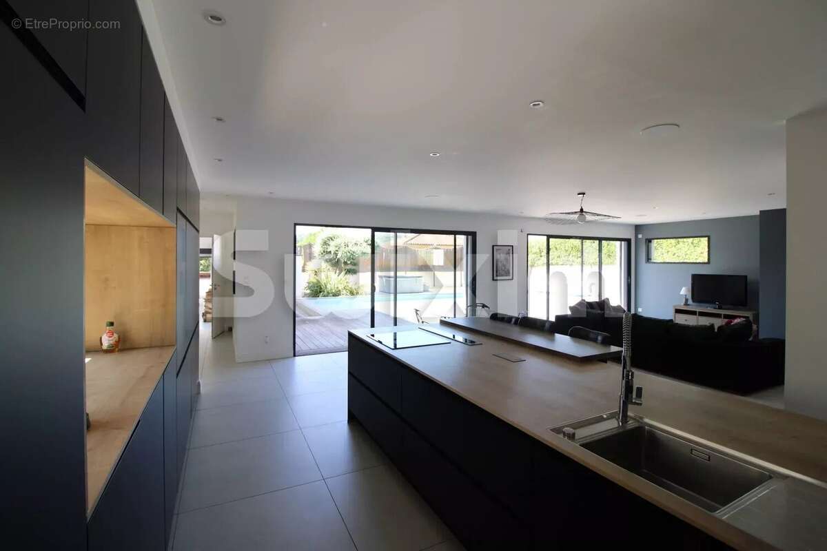 Maison à BOURGOIN-JALLIEU