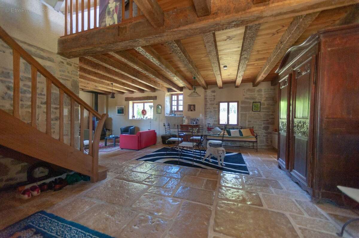 Maison à FIGEAC