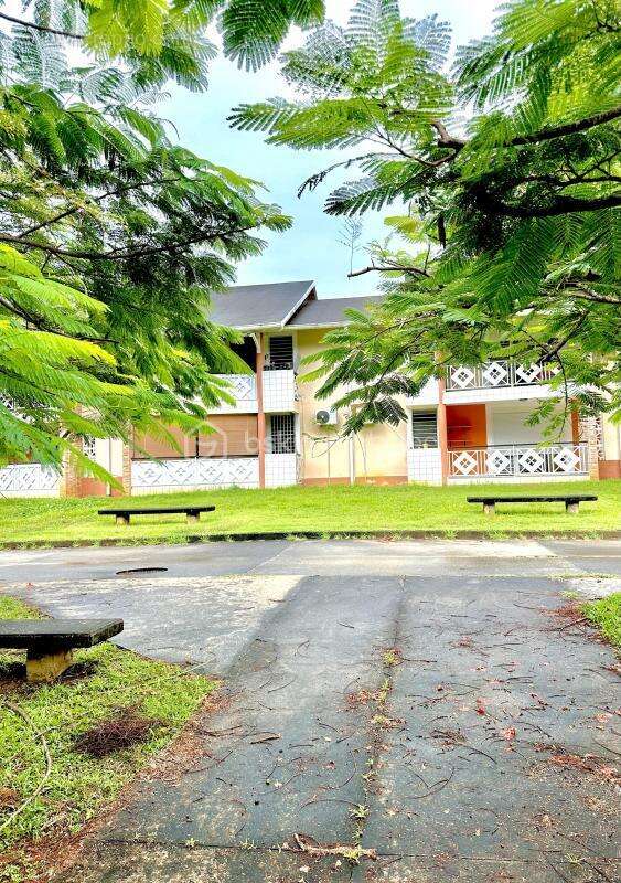 Appartement à REMIRE-MONTJOLY