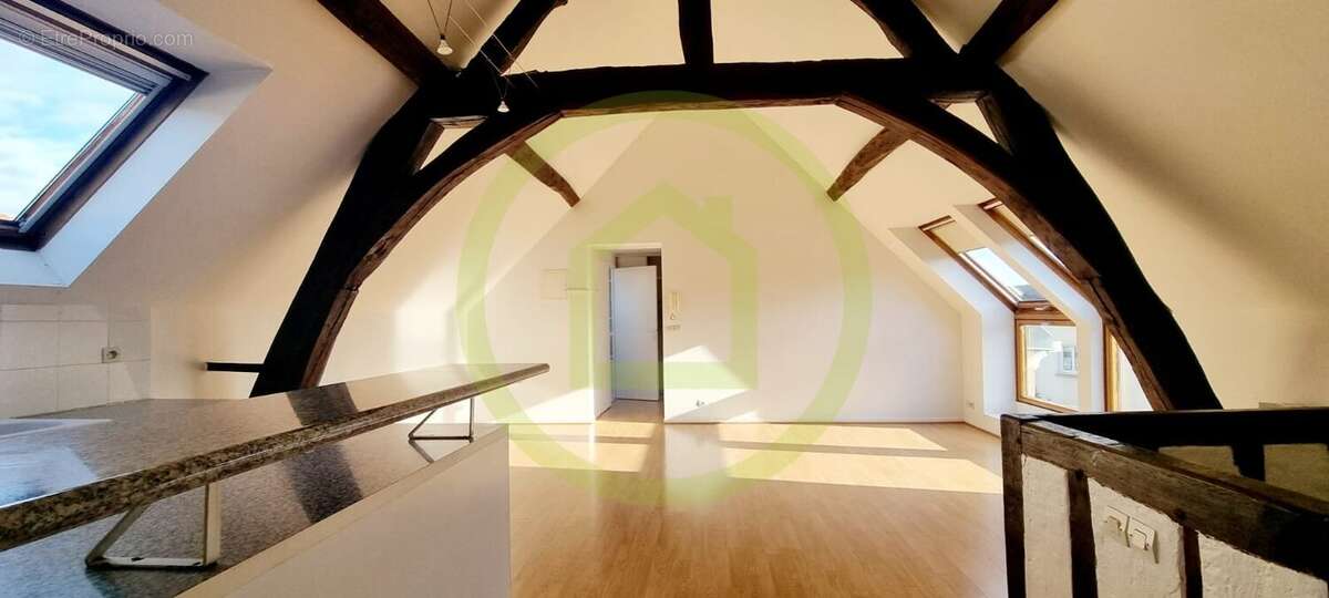Appartement à PIERRELAYE