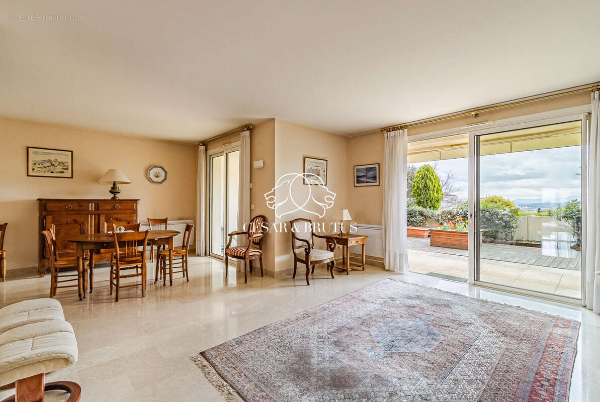 Appartement à SAINT-DIDIER-AU-MONT-D'OR