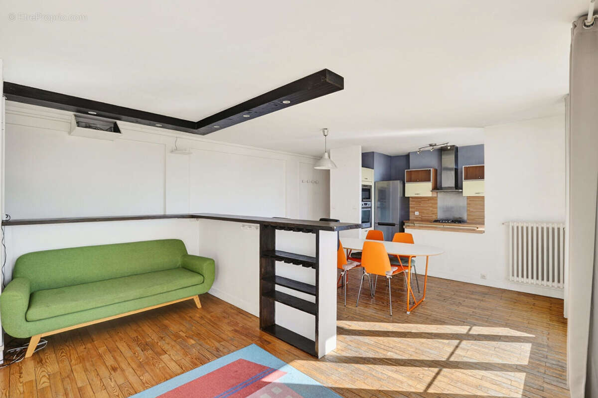 Appartement à COLOMBES