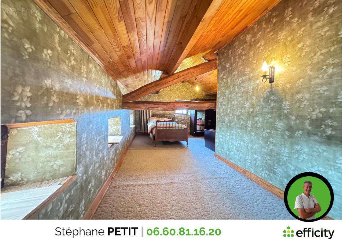 Maison 336 m² à Bellevue-La-Montagne  - photo 27