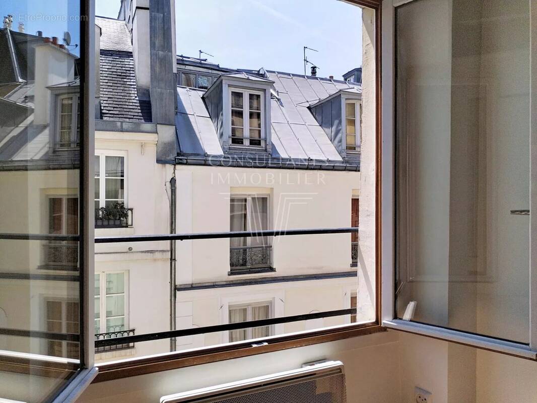 Appartement à PARIS-7E