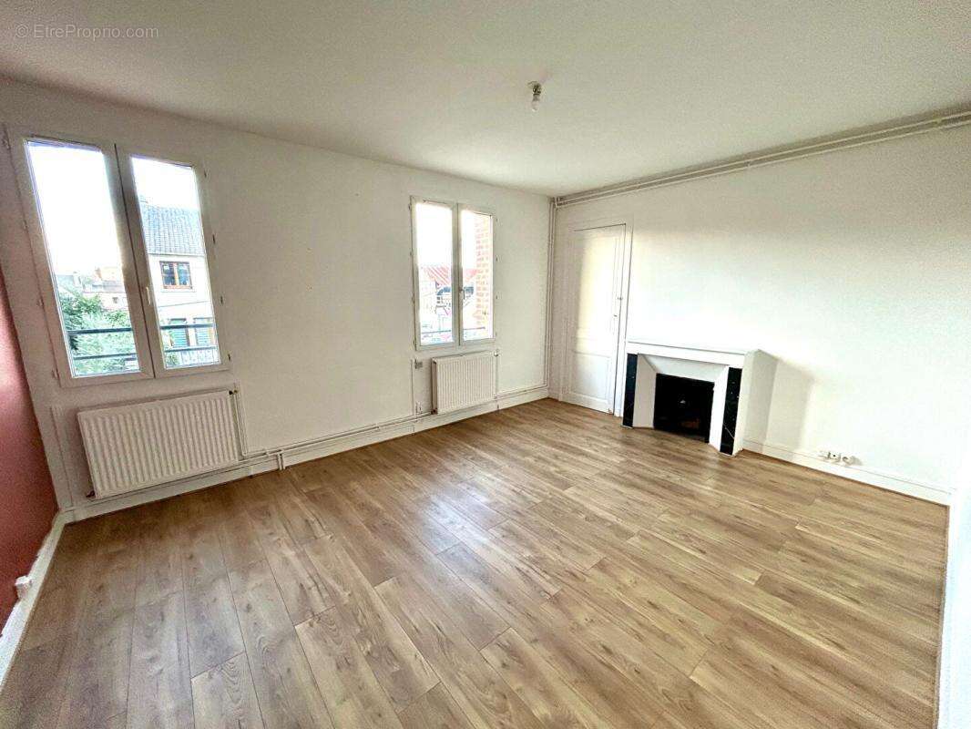 Maison à CAUDEBEC-LES-ELBEUF