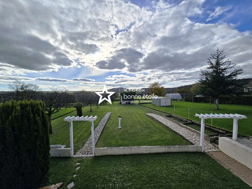 Maison à CHALINDREY