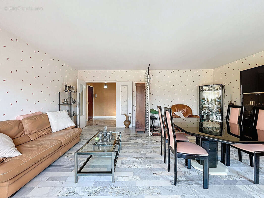 Appartement à CHATILLON