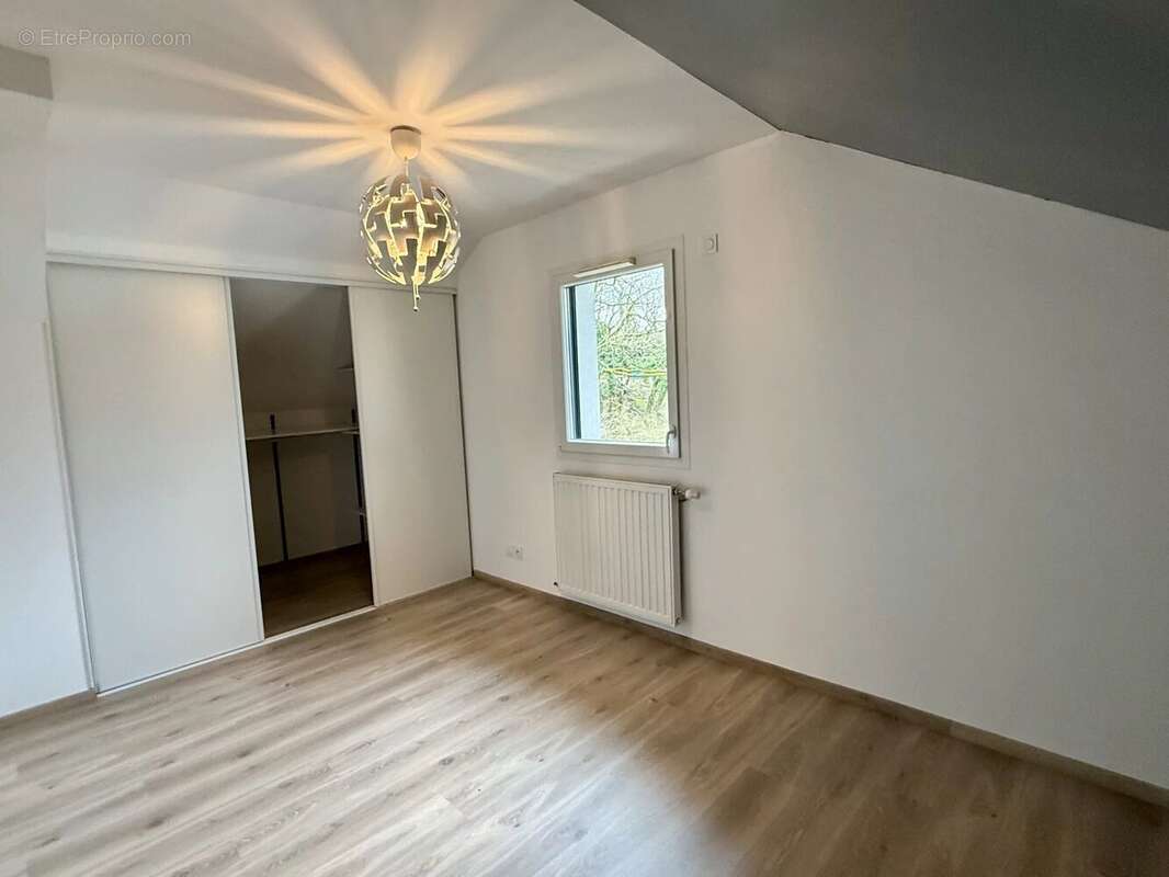 Appartement à SAINT-JEOIRE-PRIEURE