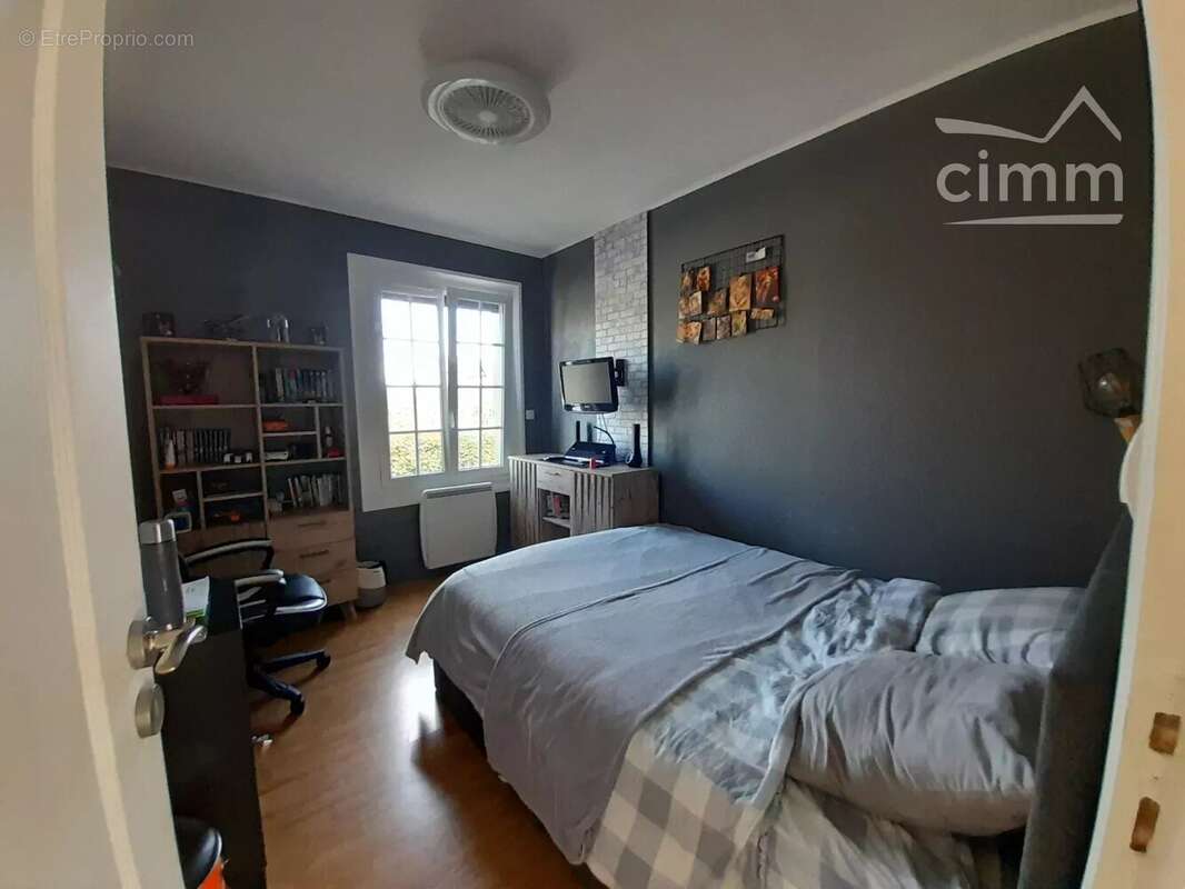 Maison à CHOUZY-SUR-CISSE