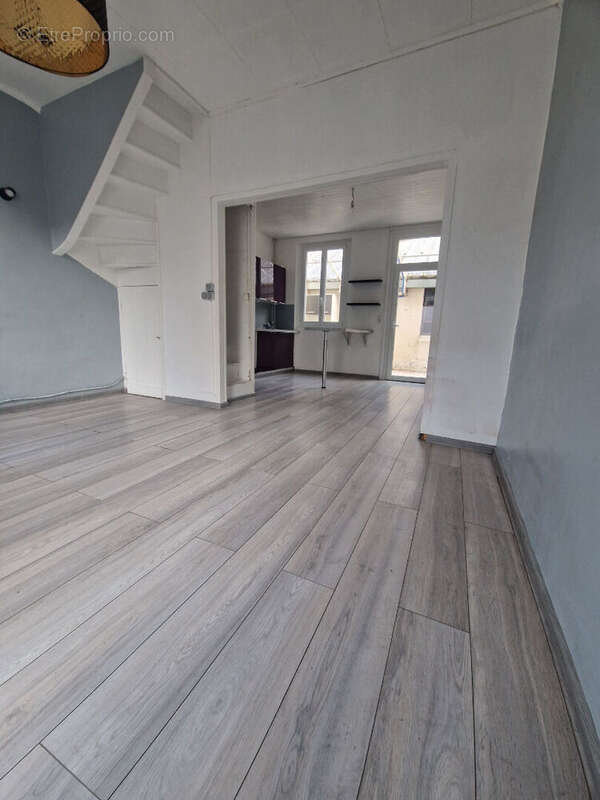 Maison à LILLEBONNE