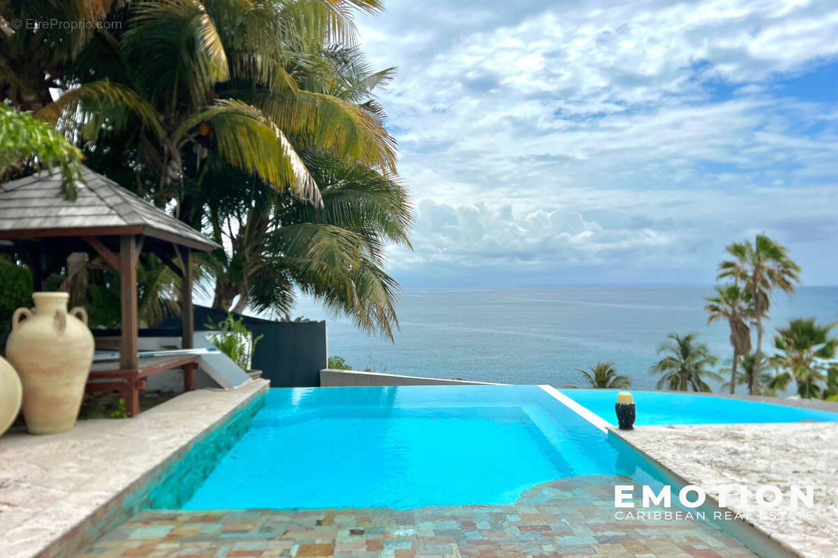 Maison à SAINTE-ANNE