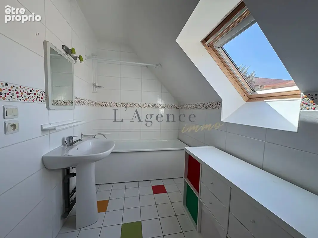 Maison  6 pièce(s) 122m² - photo 6