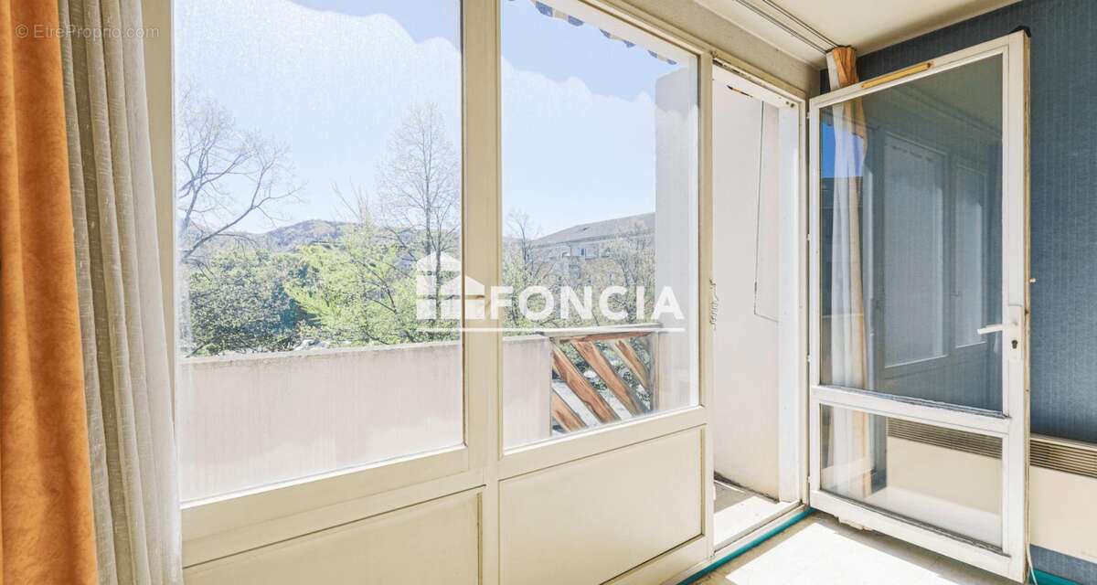 Nouveau prix! T2 en duplex  avec balcon- Les Ruires - photo 4
