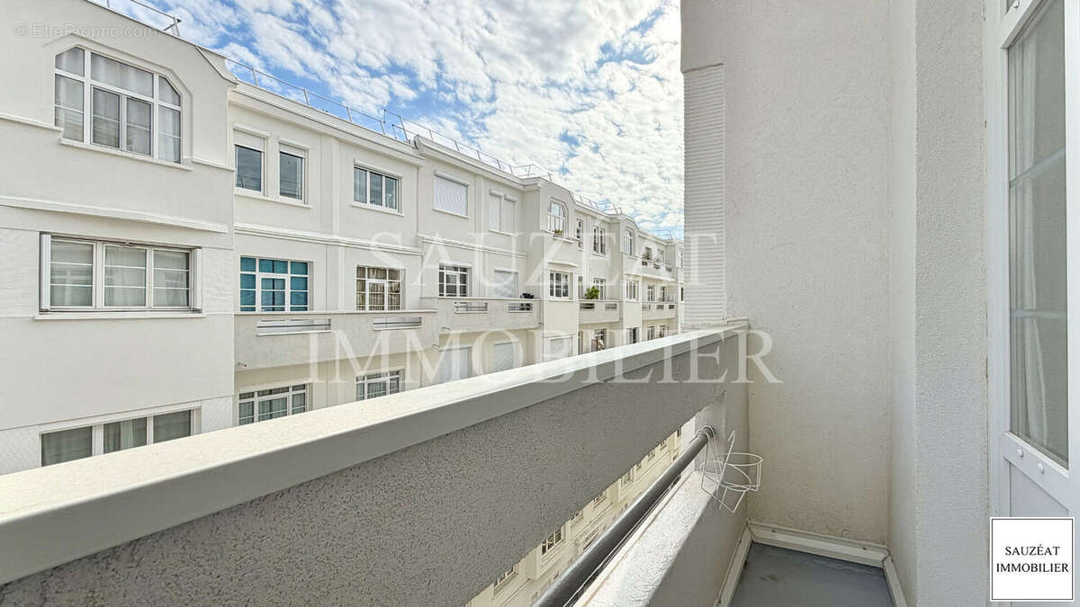 Appartement à MONTROUGE