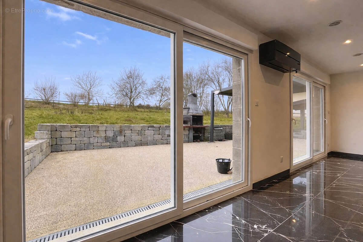 Maison à THAON-LES-VOSGES