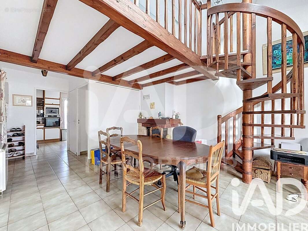 Photo 7 - Appartement à MARSEILLE-11E