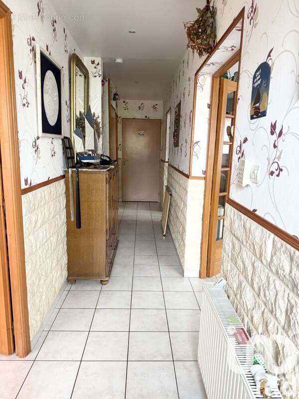 Photo 2 - Maison à DOUVRIN