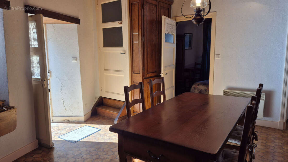 Maison de ville type 6, 80 m² , castelnau de mandailles - photo 6