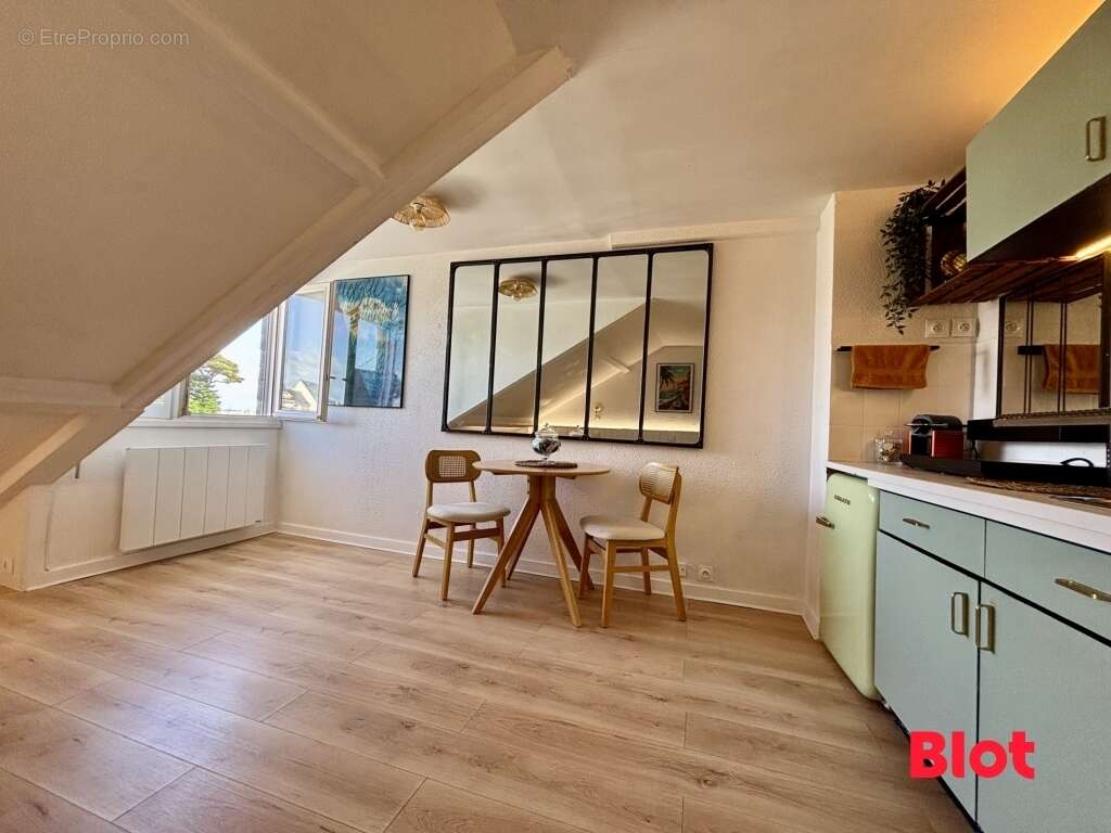 Appartement à LE POULIGUEN