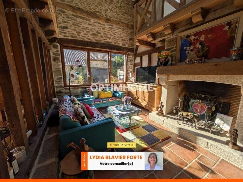 Maison à NEUVIC-ENTIER