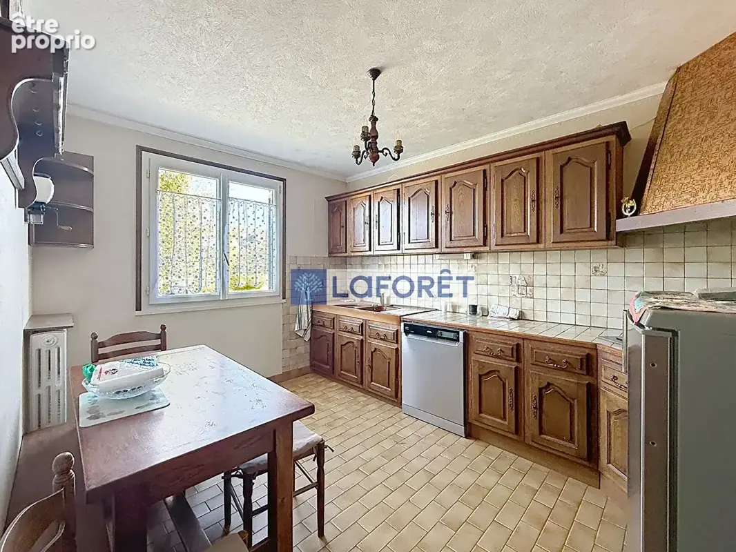 Maison 6 pièces 140 m² à vendre à Maurepas (78310) - photo 8