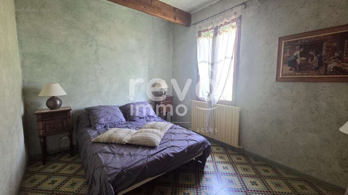 ST PARGOIRE: Belle vigneronne 177 m² hab. en parfait état avec 2 terrasses et grand garage - photo 5