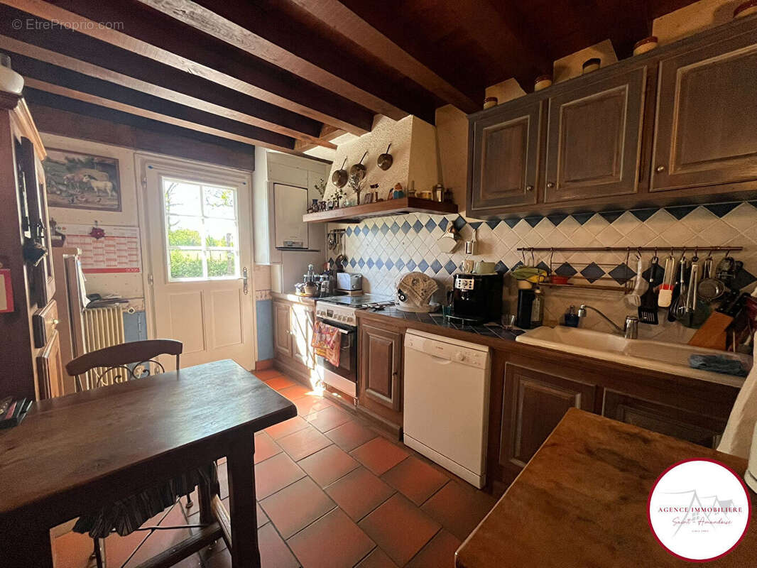 Maison à INEUIL