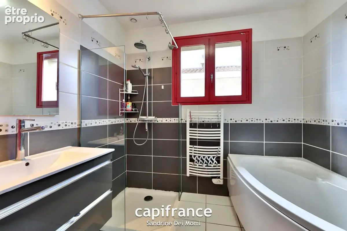 SOUCIEU EN JARREST - Maison de 98,50m² avec sous sol aménageable - Garage/atelier - photo 10