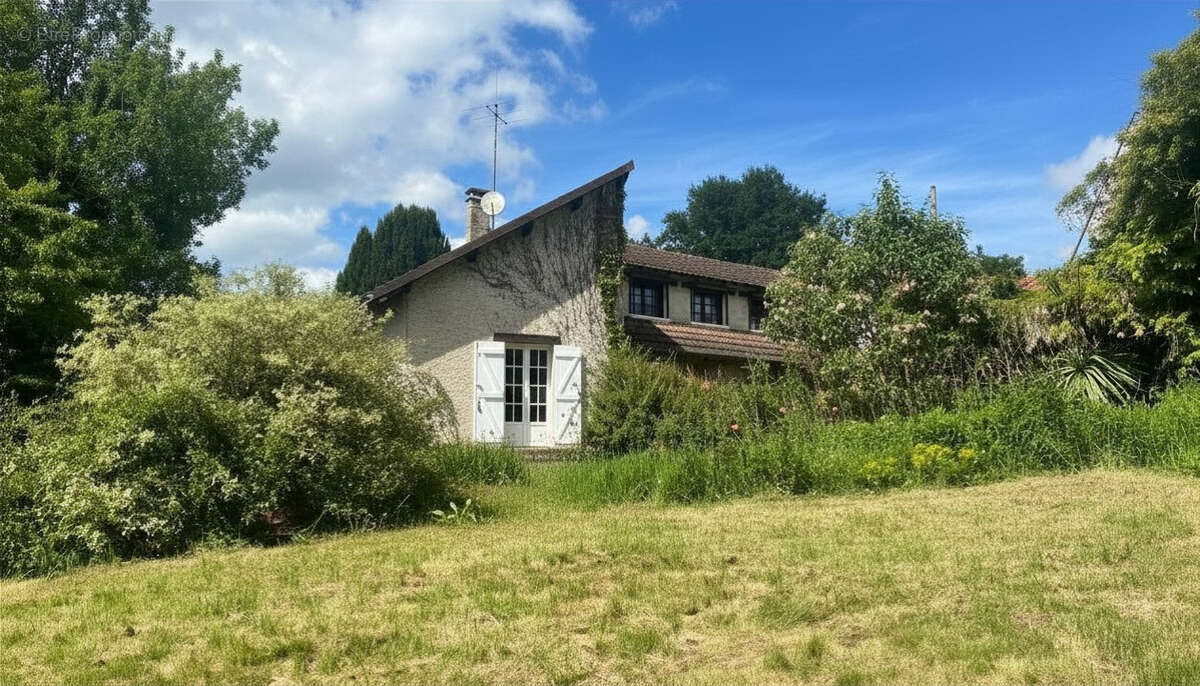 Maison à JOUARS-PONTCHARTRAIN