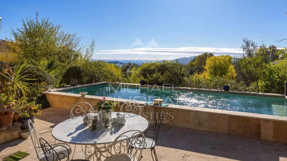 Maison à SPERACEDES