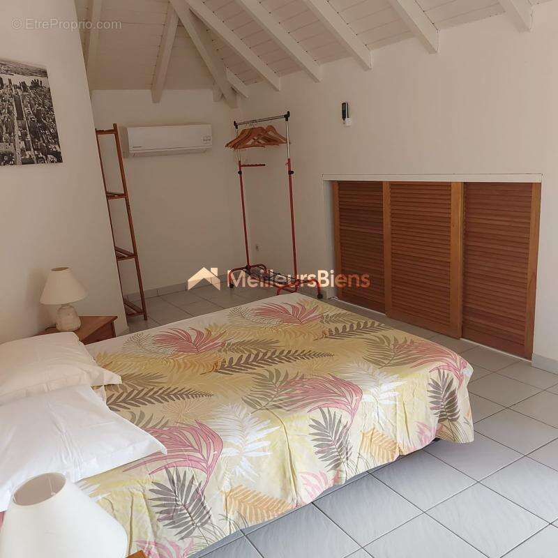 Maison à TERRE-DE-HAUT