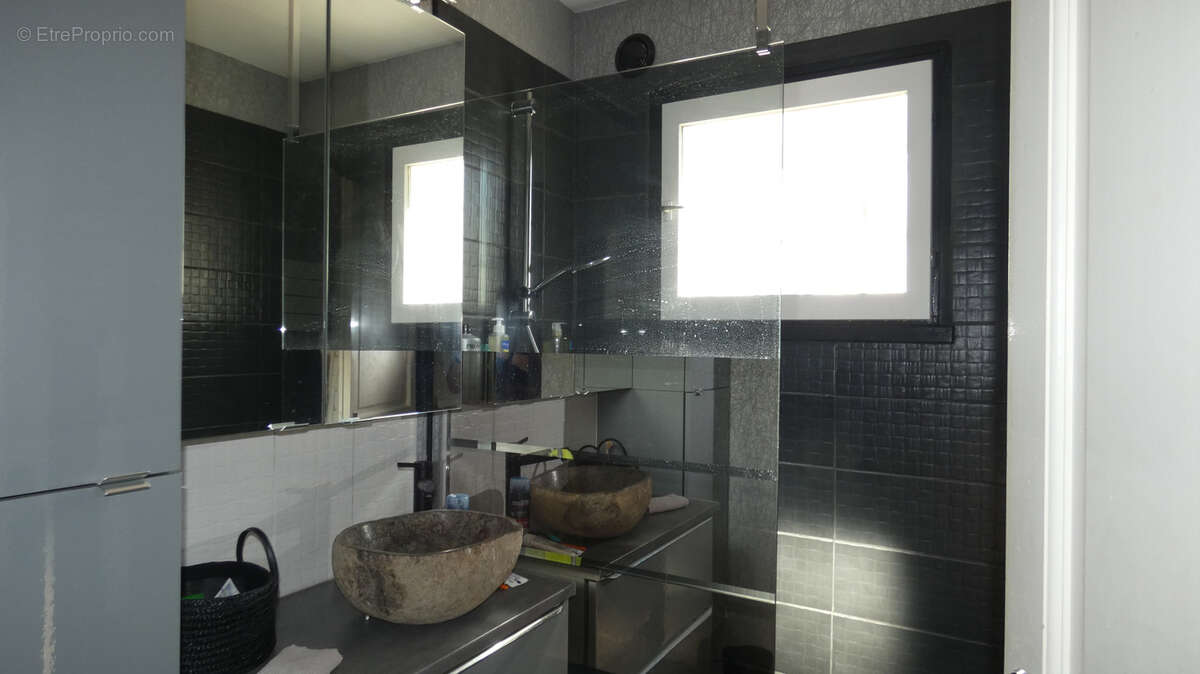 Villa 6 pièces   204 m2   5 chambres   piscine   drumettaz-clarafond - photo 35