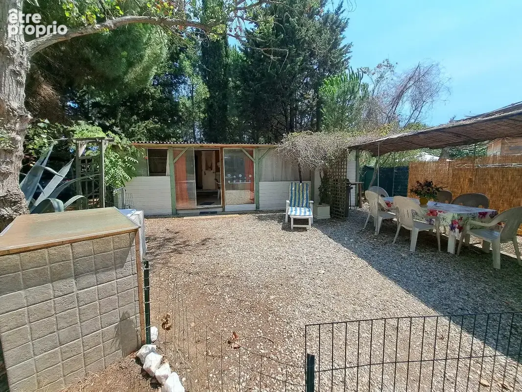 Terrain de loisirs avec 3 mobils homes - photo 8