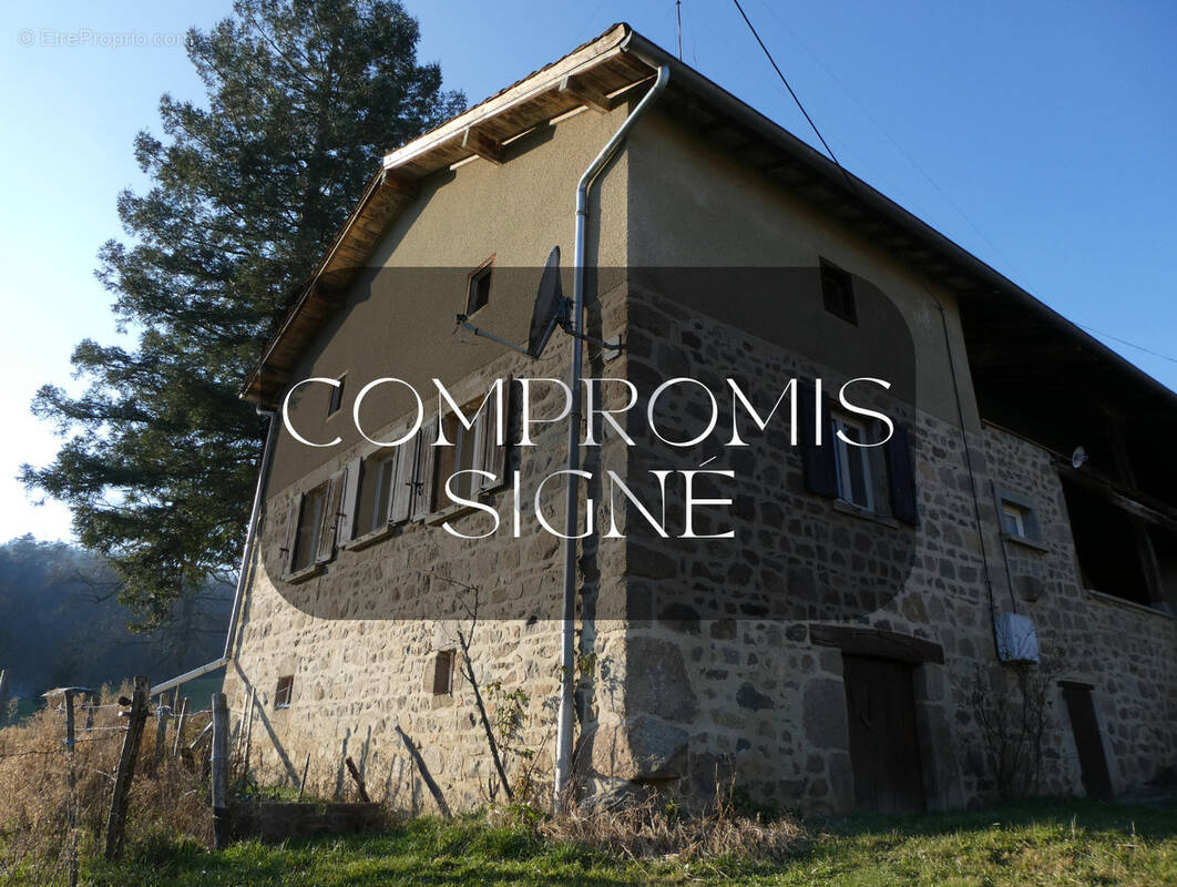 Maison à SAINT-LAURENT-DE-CHAMOUSSET