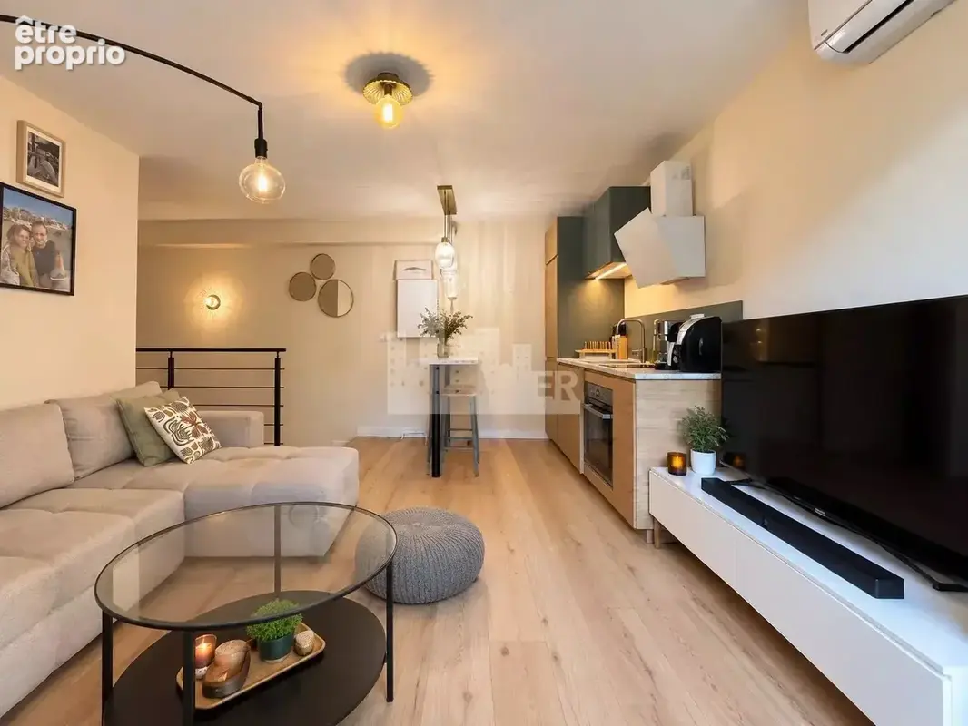 Nice / fleur : 2 pieces - dernier etage - renove - balcon - photo 6