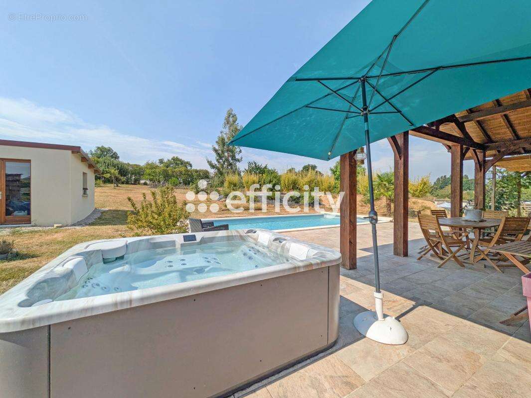 Maison 125 m² à Sereilhac  - photo 13