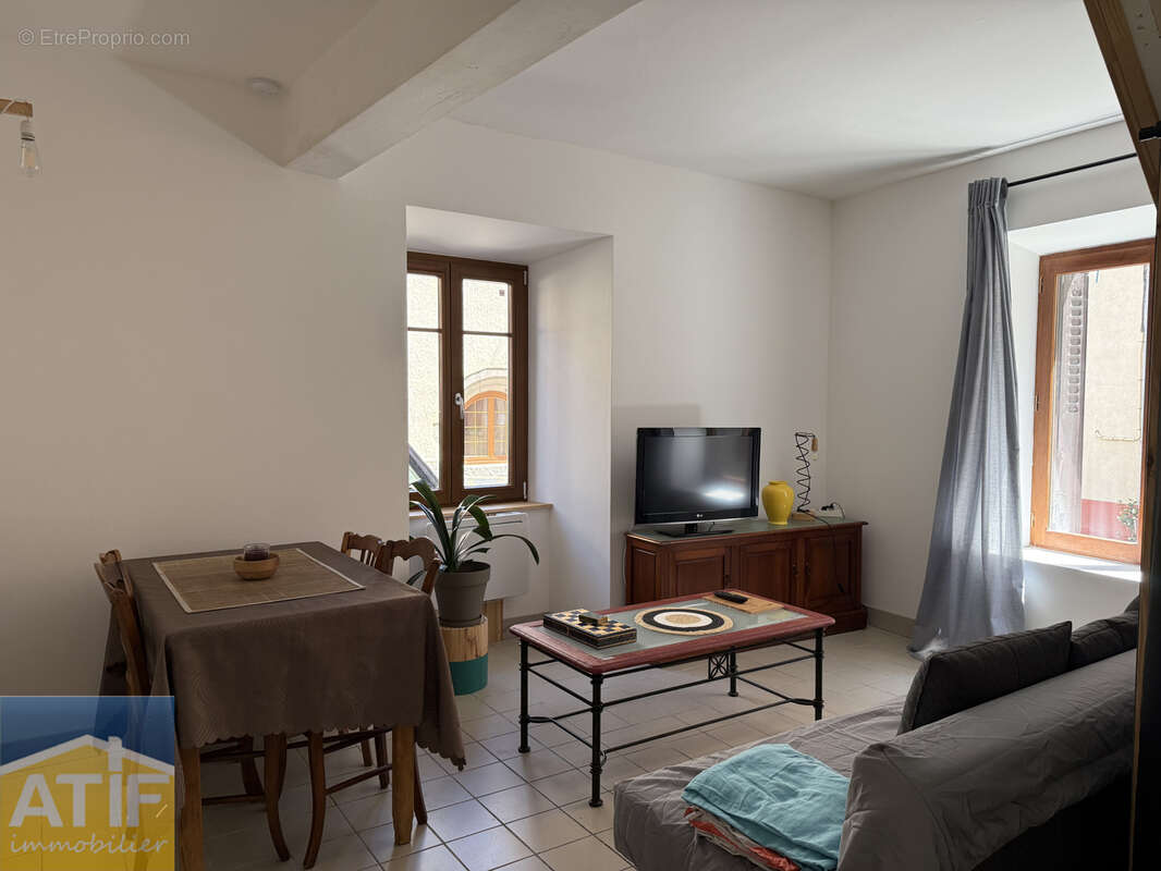 Appartement à SAINT-GERMAIN-LAVAL