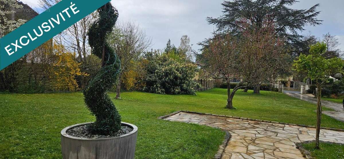 Photo 2 - Maison à MILLY-LA-FORET