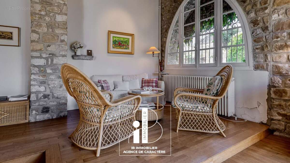Maison à BOURRON-MARLOTTE