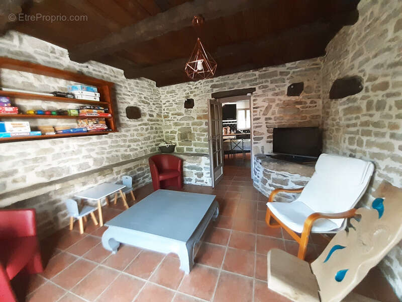 Maison à SALVAGNAC-CAJARC