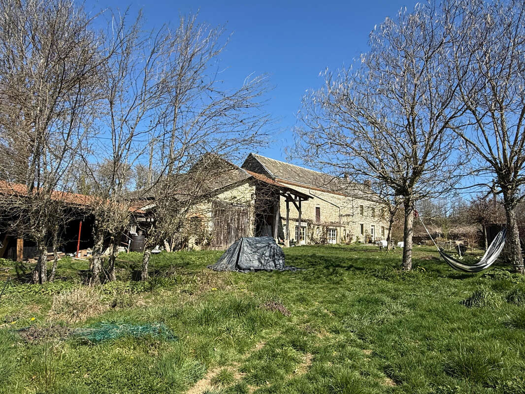 Maison à CHARENSAT