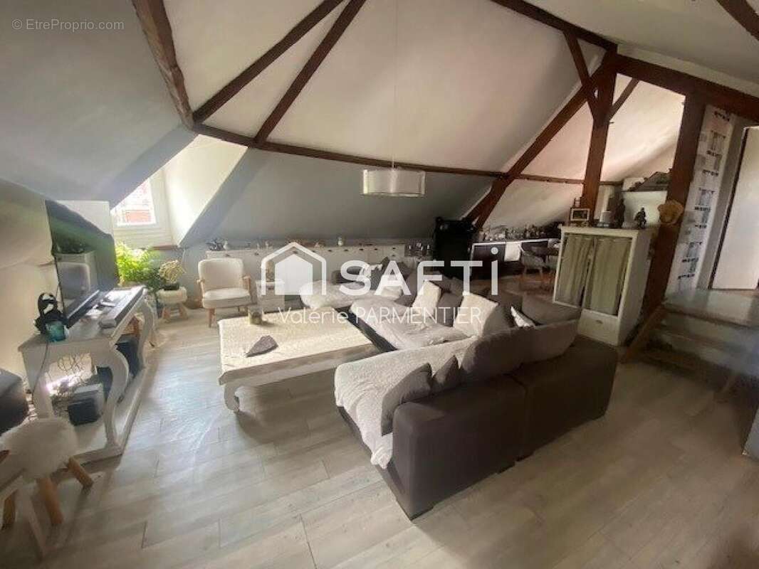 Photo 4 - Commerce à GROFFLIERS