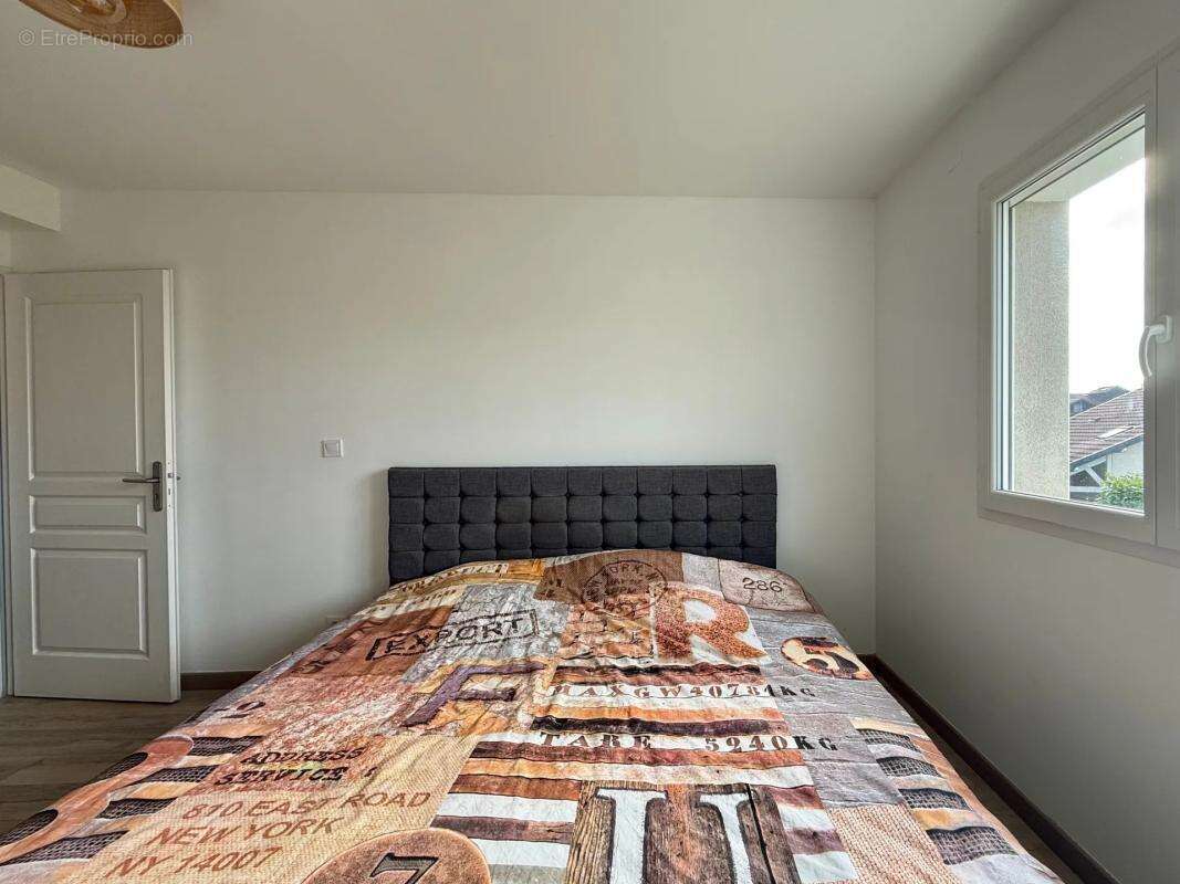 Appartement à DOUVAINE