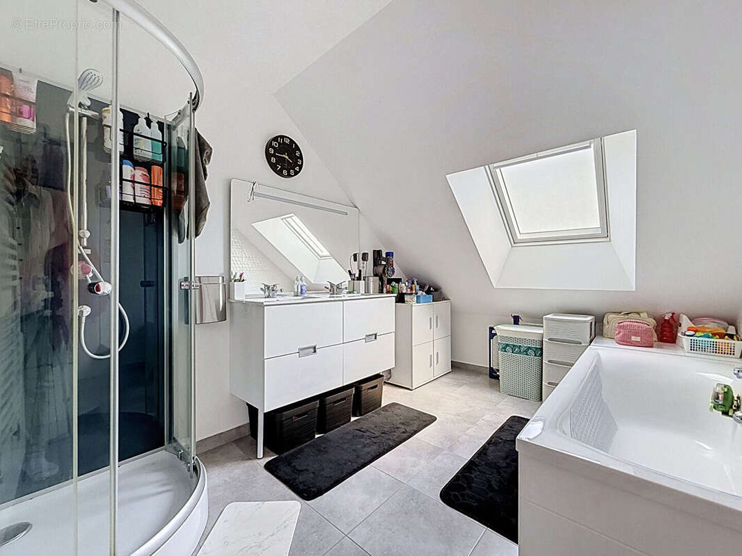 Vente maison t4 de 95m² - lauzach - photo 12