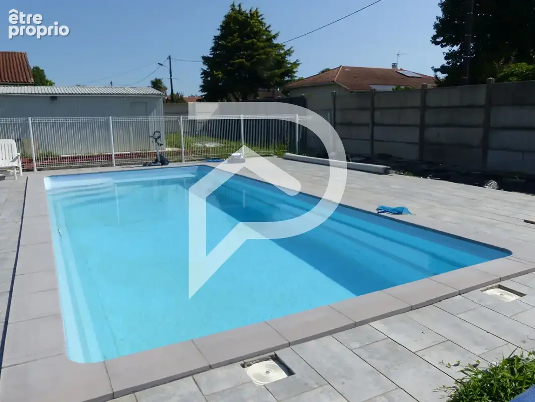 Villa traditionnelle de plain pied, 5 pièces 140 m² sur 1500 m², proche de DAX - photo 2